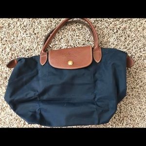 Longchamp purse